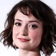 Milana Vayntrub